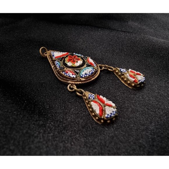 Vintage Italian Micro Mosaic Pendant With Floral Design & Tear Drop Dangles - Picture 5 of 6